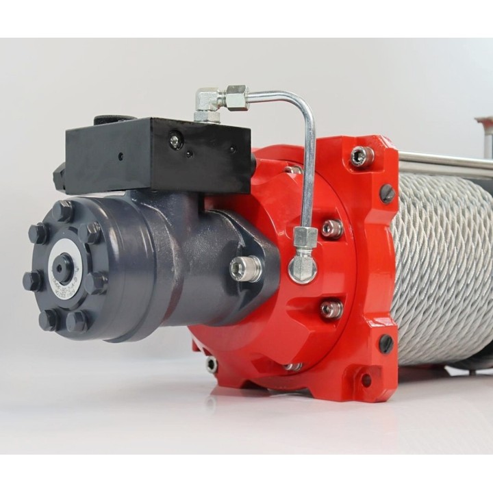 Wyciągarka hydrauliczna K15000HI z liną stalową