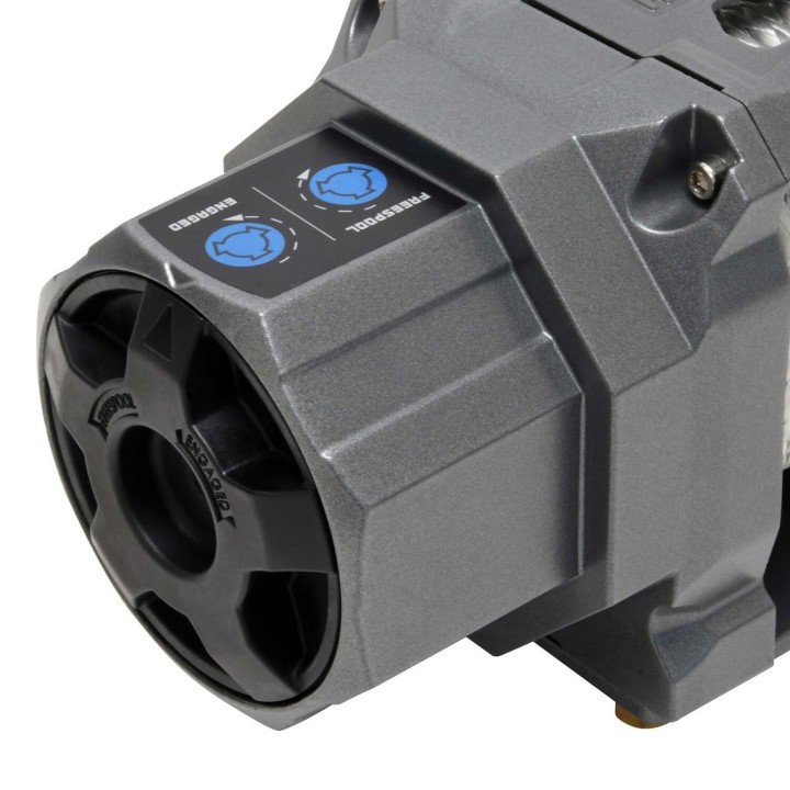 Wyciągarka Superwinch SP 45 z liną syntetyczną