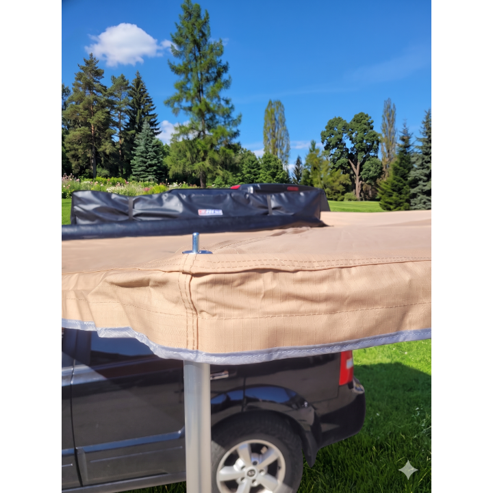 270° x 2,5 Batwing awning driver’s side